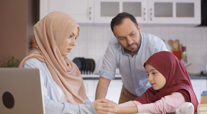 Mengajari Anak Bertanggung Jawab Pada Perbuatannya