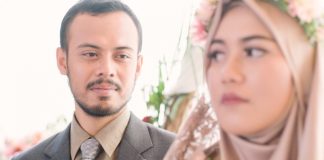 Menikah tapi mencintai orang lain bagaimana hukumnya