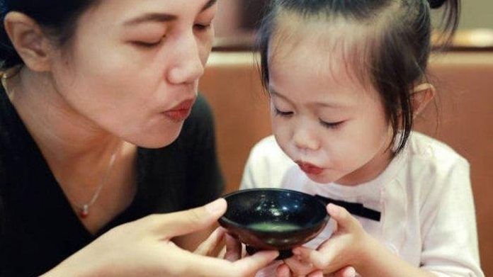 Meniup-Makanan-Tidak-Boleh