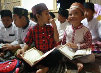 Mewujudkan Generasi Alim Faqih