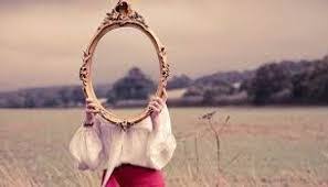 News Anchor Rosiana Silalah