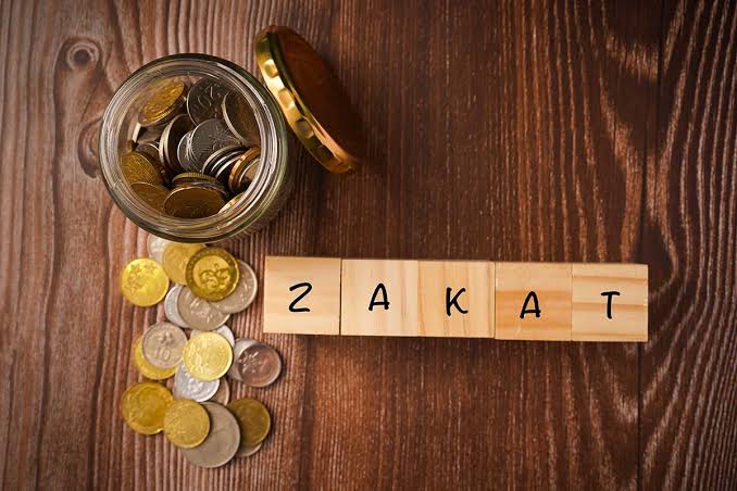 Nisab perak adalah