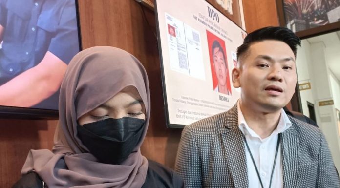 Oklin Minta Maaf Soal Konten Yang Viral, Mau Tau? Ini Alasan Pentingnya Bersosial Media Yang Baik Oklin Minta Maaf Soal Konten Yang Viral 1