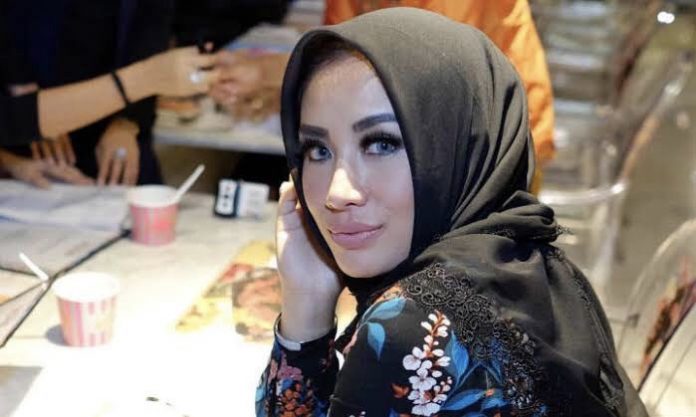 Outfit-shinta-bachir Outfit Shinta Bachir