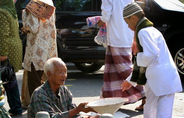 Pahala Amal Anak Kecil, untuk Dia Sendiri atau Orangtuanya? Pahala Amal Anak Kecil