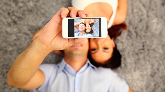 Pamer Maksiat di Medsos