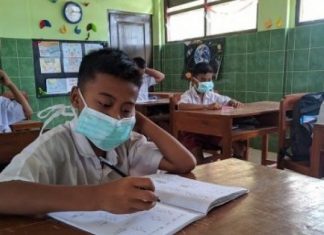 Waktu Pembelajaran Luring Disesuaikan Setiap Daerah, Ini Bukti Mencontoh Ajaran Islam