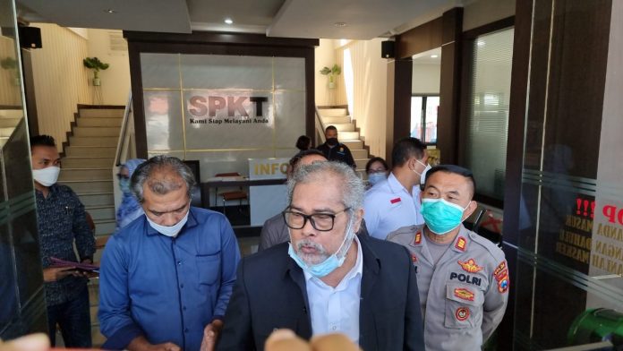 Pemilik Sekolah di Batu 1