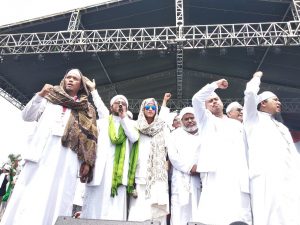 Pendapat Tokoh Agama Tentang Mendewakan Keturunan Nabi Menurut Islam