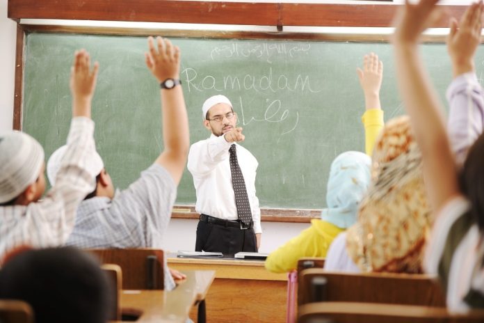 pentingnya disiplin dalam pendidikan