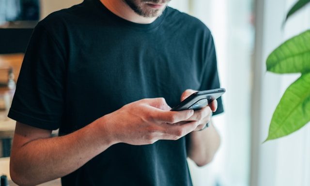 Penyebab zina marak di era digital