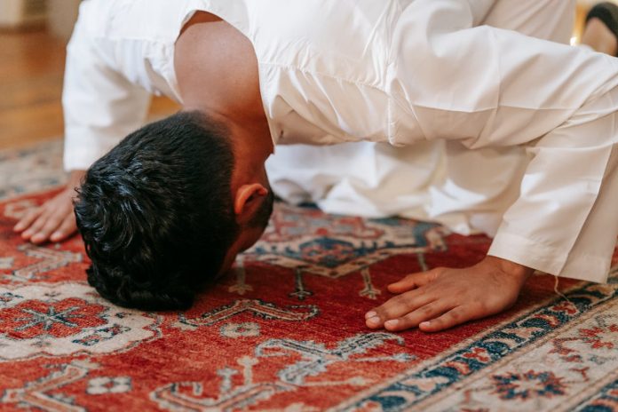 Peran syariat dalam kehidupan muslim