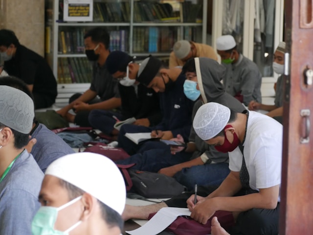 Perbandingan keadilan hukum manusia dan hukum Allah