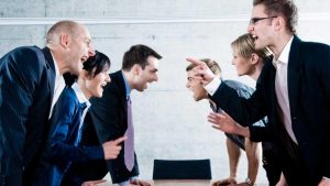 Perkelahian Warga Hingga Blokade dan Perselisihan Sebabkan Kerusakan di Bumi