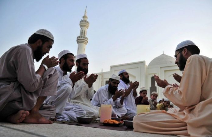 Pesan untuk PPT Para Pencari Takjil agar Doakan Para Donatur Buka Puasa ya