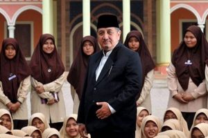 Pimpinan Pesantren Gontor KH Abdullah Syukri Meninggal Dunia