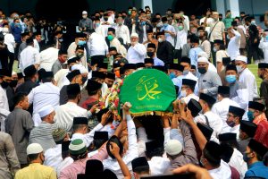 Pimpinan Pesantren Gontor Meninggal Dunia dan Perkara Yang Bermanfaat Bagi Orang Meninggal