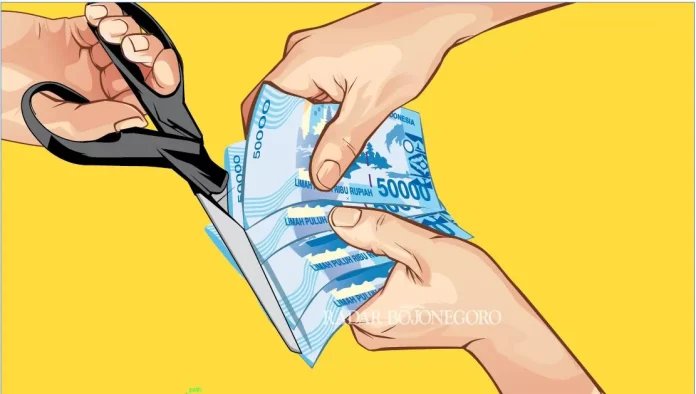 Potong Gaji Karen Terlambat