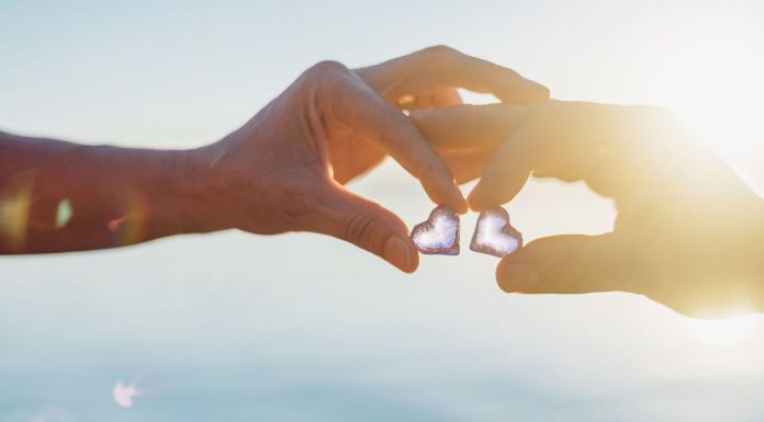 Pria Tusuk Suami Mantan Istri dan Cinta Dalam Agama Islam