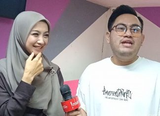 Prinsip Sekufu Desy Ratnasari Menjadi Alasan Dirinya Belum Nikah Lagi Prinsip Sekufu Desy Ratnasari (1)