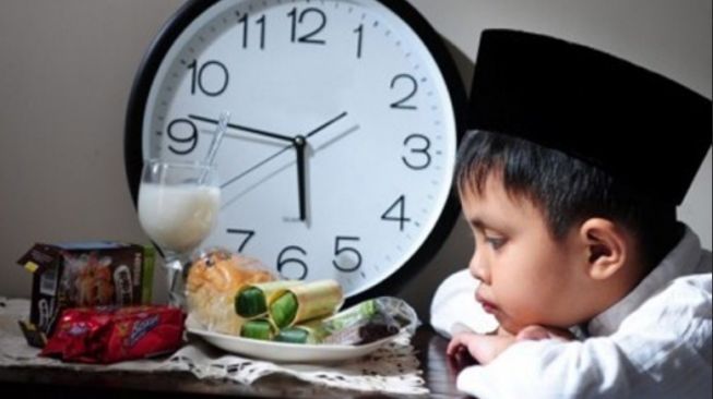 Puasa Melatih Kejujuran