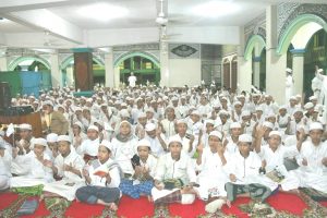 Rayakan Maulid Nabi dan Begini Etika Merayakan Maulid Nabi