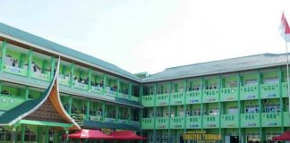 sejarah pesantren di Indonesia