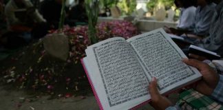 Selamat dari Azab Kubur