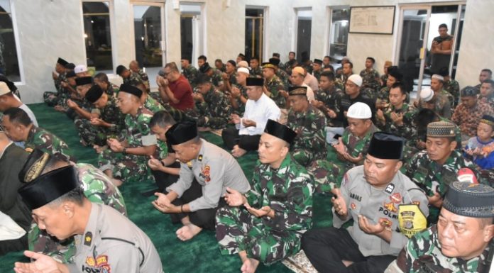 Semangat Meraih Dunia Akhirat: Kerja Keras, Ibadah Serius Semangat Meraih Dunia Akhirat Kerja Keras Ibadah Serius