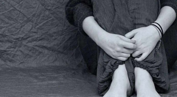 Seorang Ayah Tega Perkosa Anak Hingga 100 Kali 1