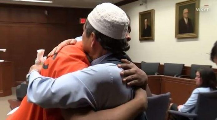 Seorang Ayah Yang Memaafkan Pembunuhan Anaknya