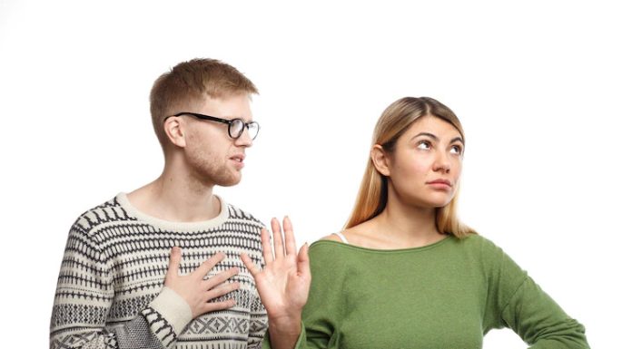 Sifat Wanita yang Perlu Dihindari