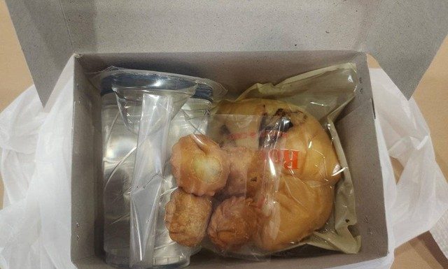 Snack-Pelantikan-KPPS-Sleman-Viral-Wanprestasi-dan-Korupsi