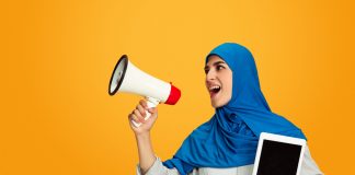 Suara Perempuan Itu Aurat, Dan Bagaimana Hukumnya
