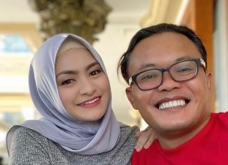Kisah Mesra Rumah Tangga Sule, Simak Adab Istri terhadap Suami sule