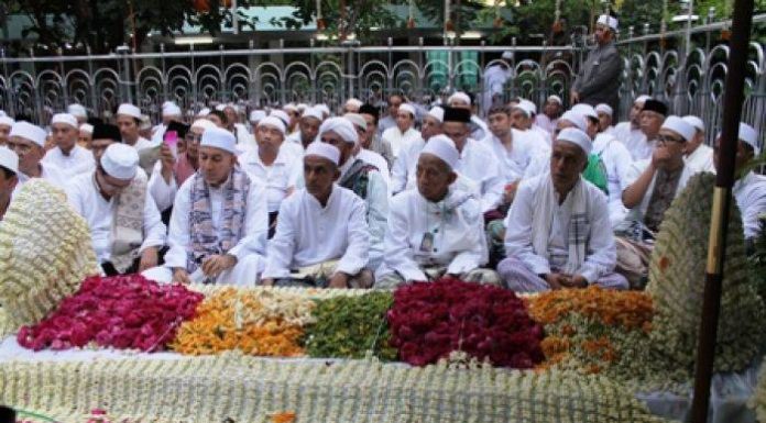 Sunan Ampel Haul ke-544, Manfaat Haul dalam Islam! sunan ampel