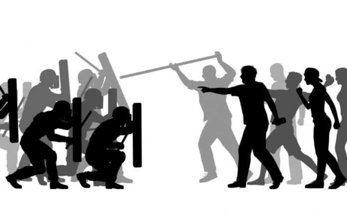 Tawuran Pelajar Tewaskan Satu Orang dan Hukum Tawuran Dalam Islam