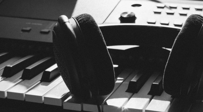 Tempat Karaoke di Blitar Dapat Teguran, Bagaimana Pandangan Islam Tentang Karaoke? Tempat Karaoke dan Hukumnya Karaoke Dalam Pandangan Islam