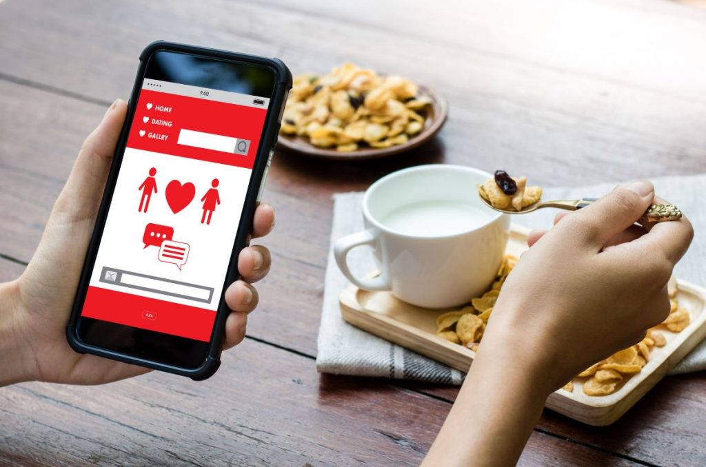 Thailand dan Tinder Kerjasama Bantu Jomblo