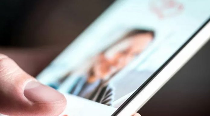 Thailand dan Tinder Kerjasama Bantu Jomblo, Bagaimana Hukumnya Mencari Jodoh Lewat Aplikasi Menurut Islam? Thailand dan Tinder Kerjasama Bantu Jomblo dan Hukumnya Menurut Islam