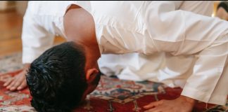 Tips Khusyuk Sholat untuk Sulit Khusyu Ketika Menjalankan shalat Coba Lakukan Hal hal ini