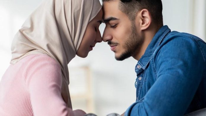 Wajibkah Suami Memuaskan Istri