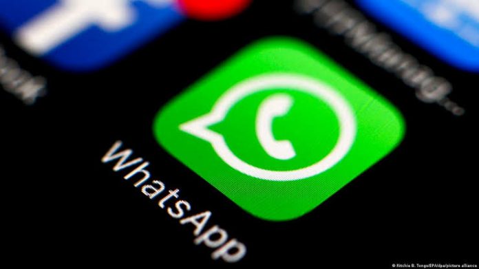 WhatsApp Down