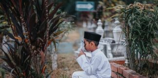 ziarah kubur