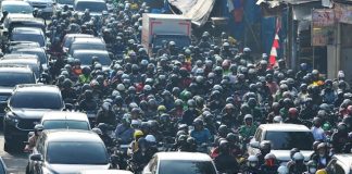 adab memberi jalan