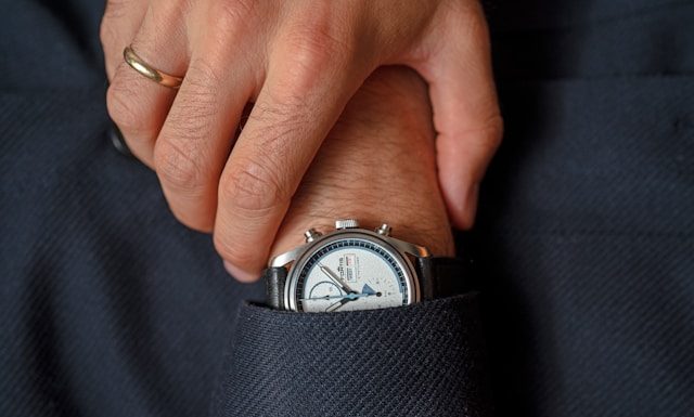 sedekah melalui pekerjaan