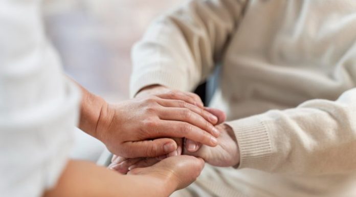 apakah Allah memiliki sifat sabar