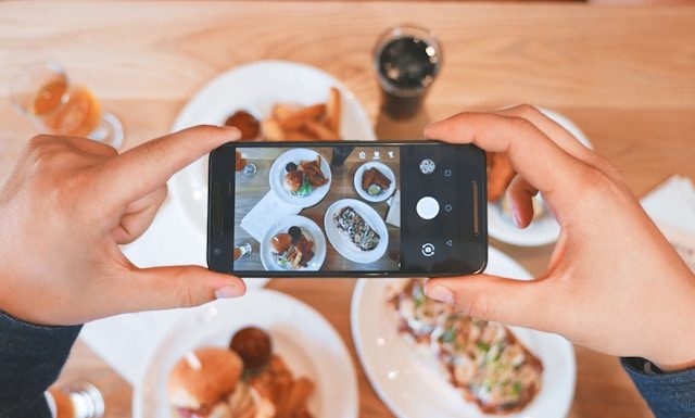 bahaya menjadikan influencer sebagai panutan