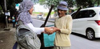 Menguak Hikmah Ramadhan dalam Kehidupan Sosial