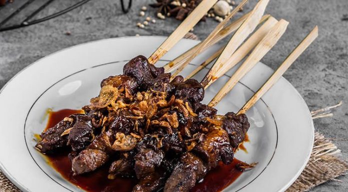 Tak Hanya Bumbu Sate Kambing, Pakai Adab Ini untuk Membuat Masakan Lezat bumbu sate kambing